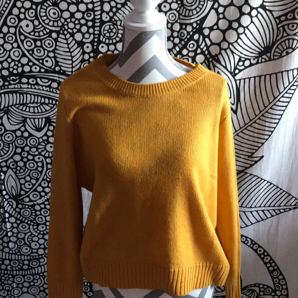 H&M sweater